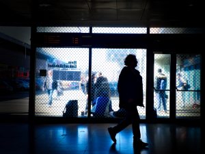 Am Bahnhof
